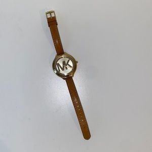 MK watch